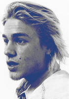 Charlie Hunnam : charlie_hunnam_1195404845.jpg