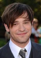 Charlie Cox : charliecox_1297634979.jpg