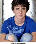 Charlie McDermott : charliemcdermott_1285434392.jpg