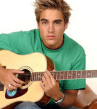 Charlie Simpson : charliesimpson_1214927277.jpg