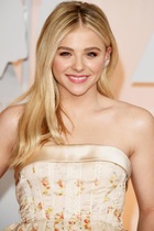 Chlo Grace Moretz : chlo-grace-moretz-1424710469.jpg