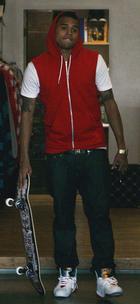 Chris Brown : chris_brown_1226684881.jpg