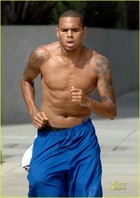 Chris Brown : chris_brown_1255112716.jpg