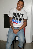 Chris Brown : chris_brown_1279041331.jpg