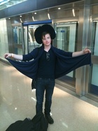 Chris Colfer : chriscolfer_1287746987.jpg