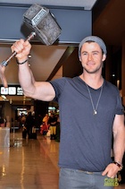 Chris Hemsworth : chris-hemsworth-1515741217.jpg