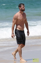 Chris Hemsworth : chris-hemsworth-1515788225.jpg