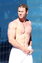 Chris Hemsworth : chris-hemsworth-1515788307.jpg