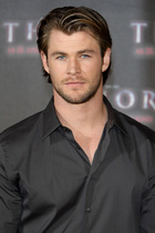 Chris Hemsworth : chrishemsworth_1304642623.jpg