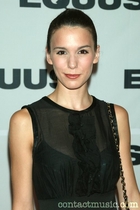 Christy Carlson Romano : christy-carlson-romano-1316146067.jpg