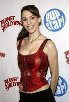 Christy Carlson Romano : christycarlsonromano_1302113652.jpg