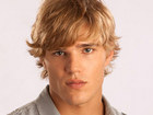 Chris Zylka : chriszylka_1300875208.jpg