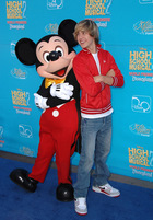 Cody Linley : cody_linley_1187540053.jpg