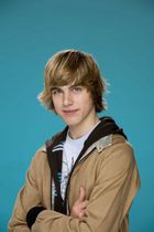 Cody Linley : cody_linley_1189961225.jpg