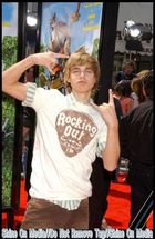 Cody Linley : cody_linley_1213744242.jpg