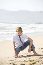 Cody Linley : cody_linley_1214201862.jpg