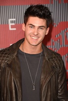 Cody Christian : cody-christian-1480031757.jpg