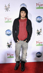 Cody Longo : codylongo_1260852015.jpg