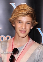 Cody Simpson : cody-simpson-1312735166.jpg