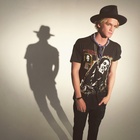 Cody Simpson : cody-simpson-1423874701.jpg