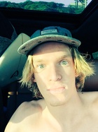 Cody Simpson : cody-simpson-1433091601.jpg