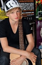 Cody Simpson : codysimpson_1278434098.jpg