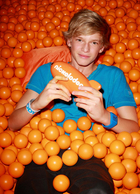 Cody Simpson : codysimpson_1288814743.jpg