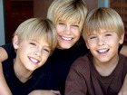 Cole & Dylan Sprouse : TI4U_u1136137022.jpg