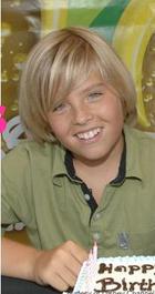 Cole & Dylan Sprouse : TI4U_u1136227766.jpg