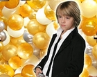 Cole & Dylan Sprouse : TI4U_u1137958623.jpg