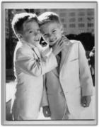 Cole & Dylan Sprouse : TI4U_u1140407660.jpg