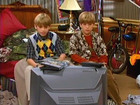 Cole & Dylan Sprouse : TI4U_u1140752407.jpg