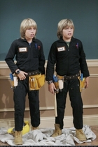 Cole & Dylan Sprouse : TI4U_u1141362435.jpg