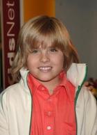 Cole & Dylan Sprouse : TI4U_u1149958425.jpg