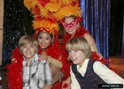 Cole & Dylan Sprouse : TI4U_u1222861226.jpg