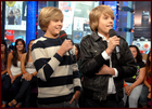 Cole & Dylan Sprouse : TI4U_u1224142481.jpg