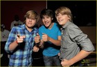 Cole & Dylan Sprouse : TI4U_u1251481456.jpg