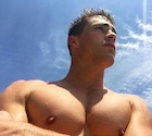 Colton Haynes : colton-haynes-1451339003.jpg