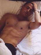 Colton Haynes : colton-haynes-1461185112.jpg