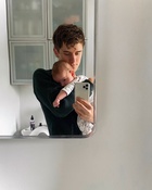 Connor Franta : connor-franta-1591730102.jpg