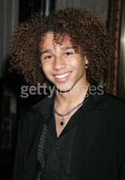 Corbin Bleu : TI4U_u1138599119.jpg