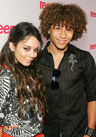 Corbin Bleu : TI4U_u1187630307.jpg