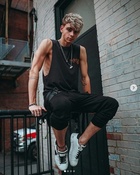 Corbyn Besson : corbyn-besson-1567552692.jpg