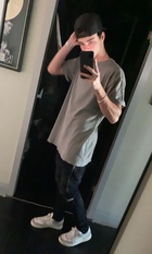 Corbyn Besson : corbyn-besson-1603370830.jpg