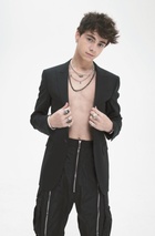 Corbyn Besson : corbyn-besson-1613690272.jpg