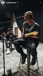 Corbyn Besson : corbyn-besson-1621206112.jpg