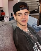 Corbyn Besson : corbyn-besson-1622488468.jpg