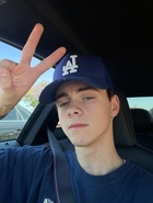 Corbyn Besson : corbyn-besson-1623464579.jpg