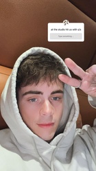 Corbyn Besson : corbyn-besson-1645897074.jpg