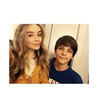 Corey Fogelmanis : TI4U1430522699.jpg